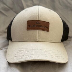 Quiksilver Tan and Black Hat